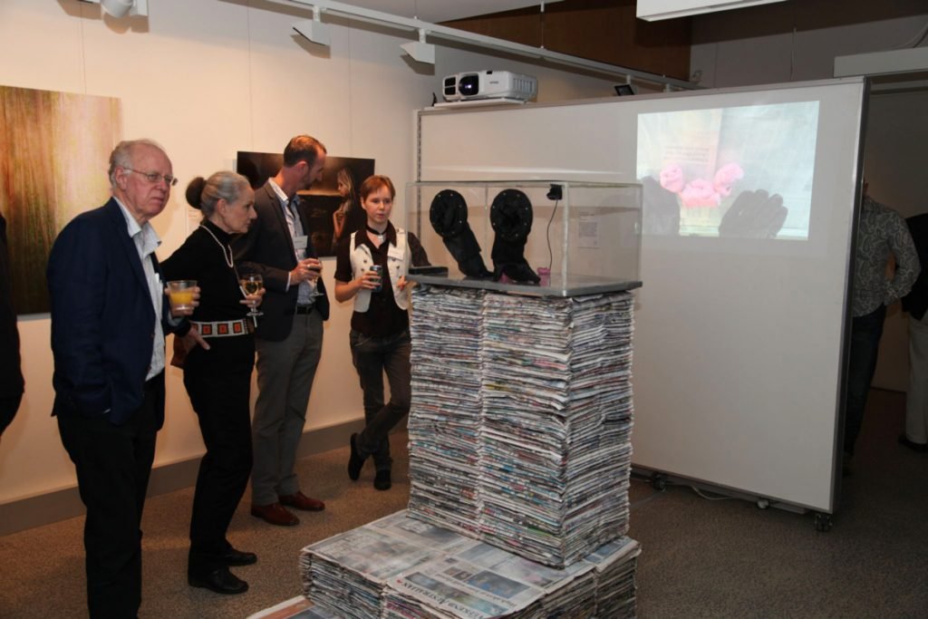 Quarantine Manipulator (2014) interactive installation by Lauren Edmonds